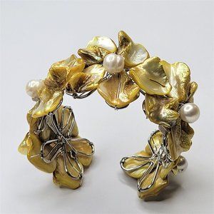 Yellow Shell and Pearl Adjustable Cuff Bracelet Bangle - NEW